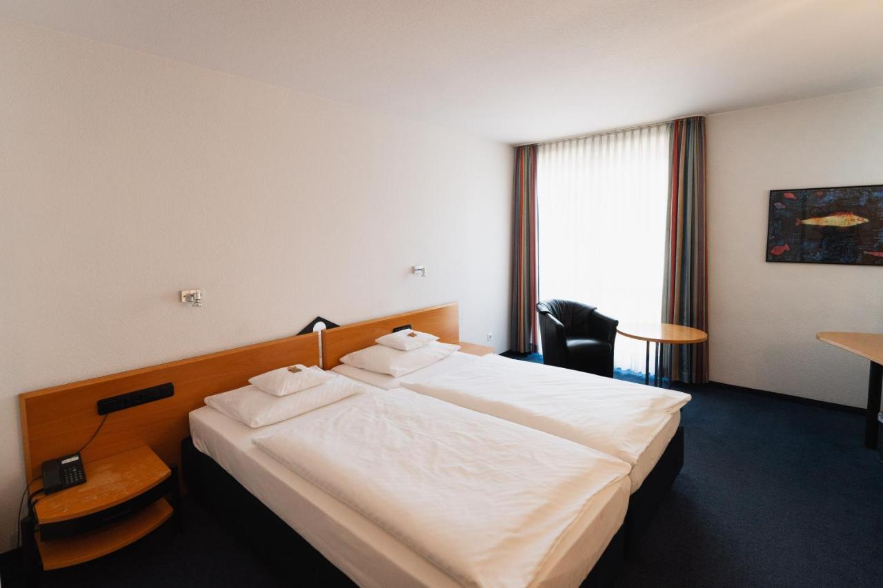 Hotel Am Weiher Эркеленц Экстерьер фото